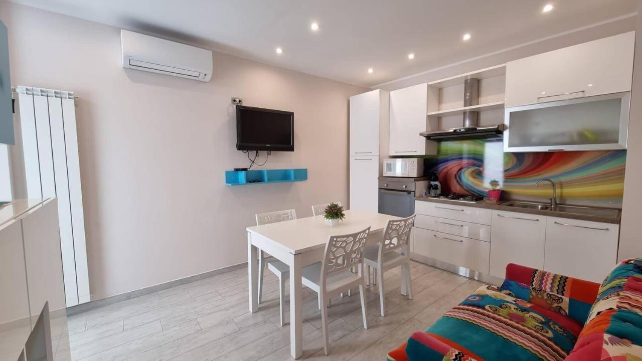 Central Home Таранто Екстериор снимка